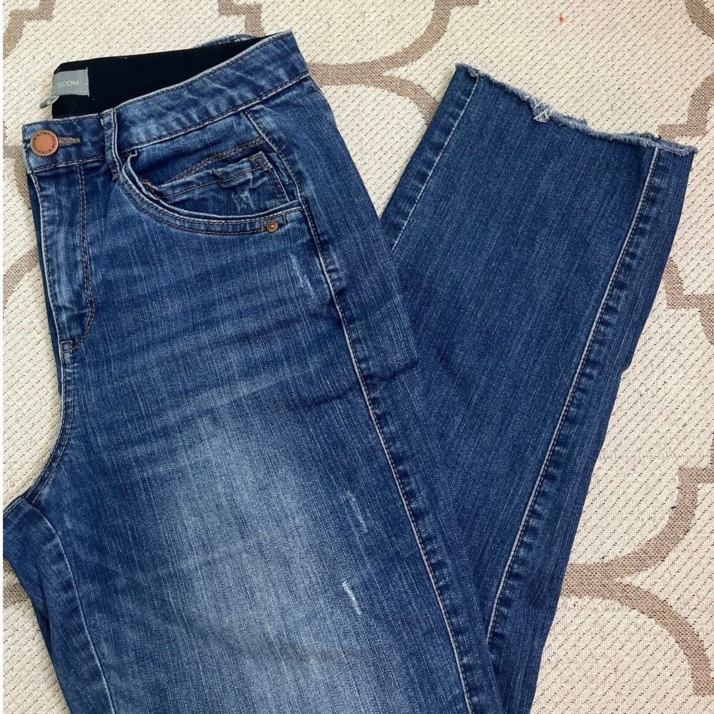 Wit & Wisdom Ab-Solution Crop Slim Straight Leg Jeans (Style L20858PFQ), size 10 - Picture 1 of 11